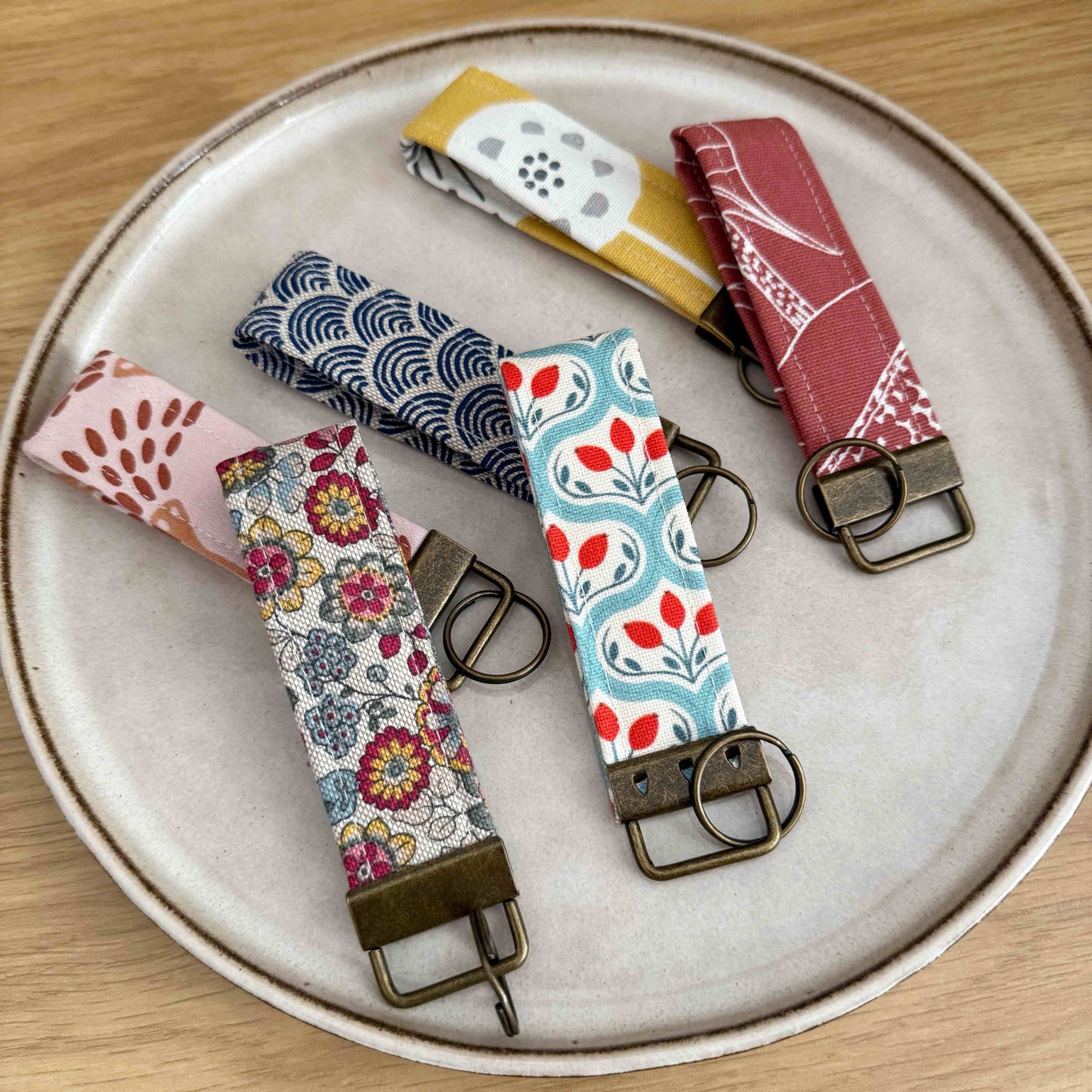 Schlüsselanhänger | kurzes Schlüsselband aus Stoff