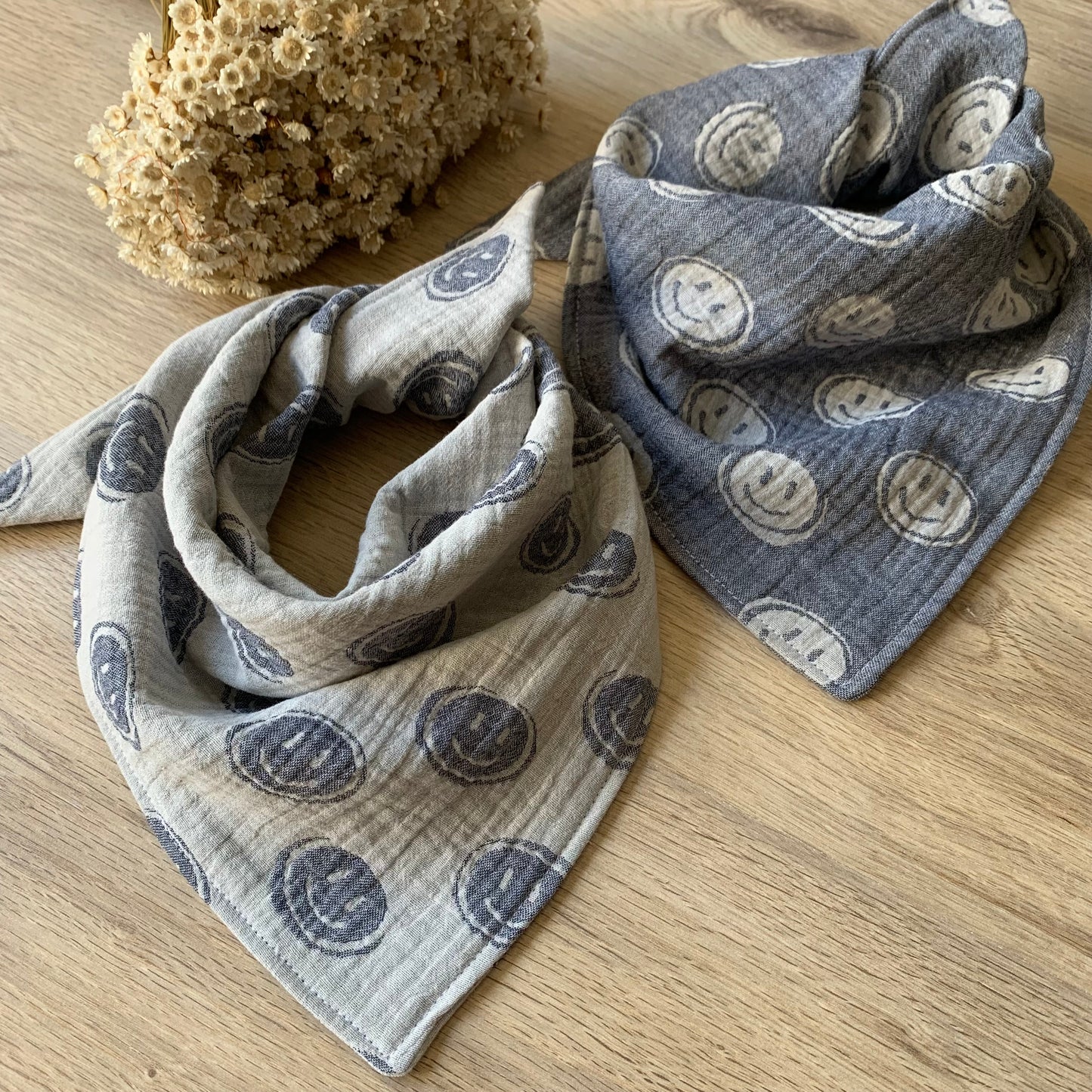 Dreieckstuch "Smileys navy/ecru"